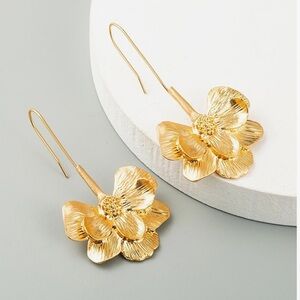 Gold Sculpted Floral Drop Earrings